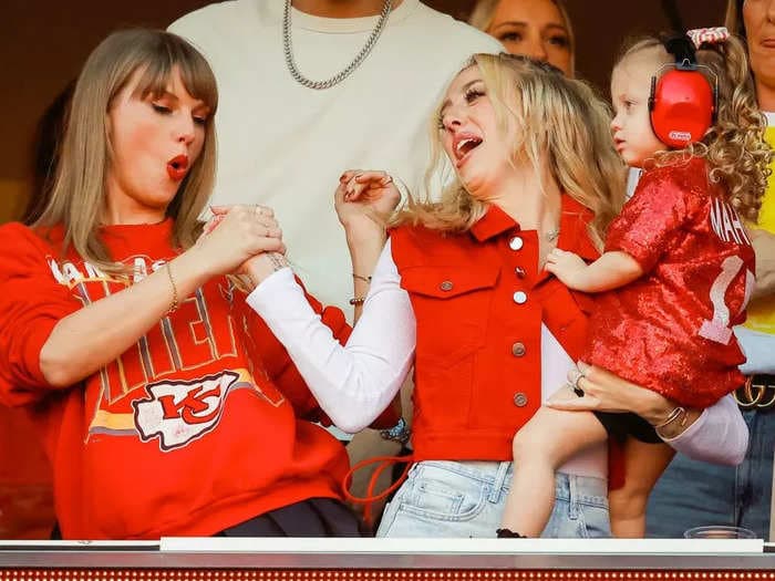 Taylor Swift and Brittany Mahomes have a secret handshake. Here's a timeline of their friendship.