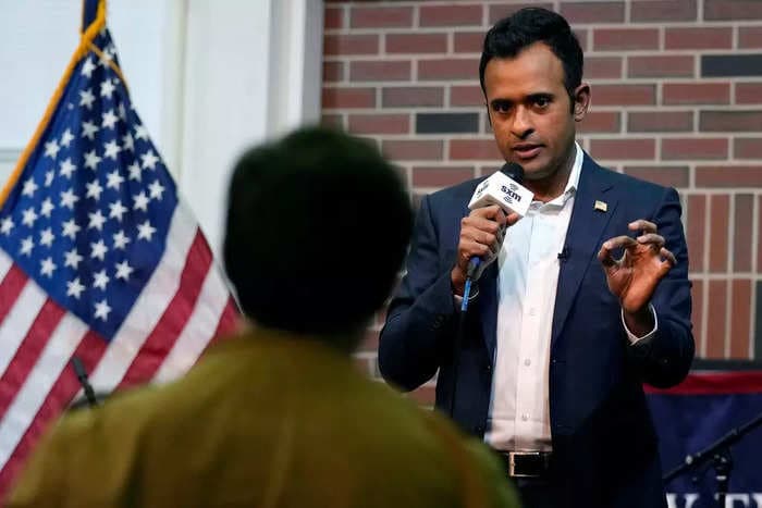 Vivek Ramaswamy drops out of the GOP presidential race