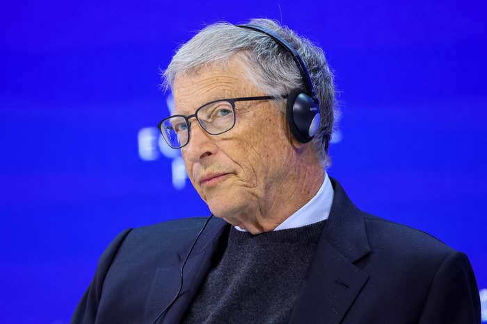 Bill Gates says the richest countries, companies, and people should be 'more generous'