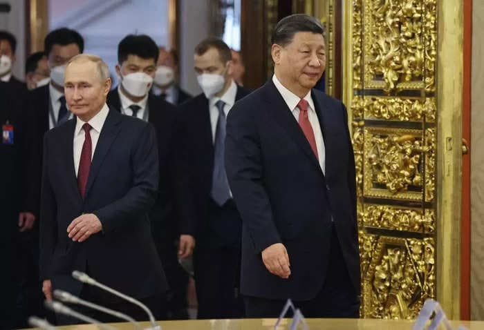 2 Chinese banks ditched their Russian clients, report says, hinting at cracks in the Putin-Xi bromance