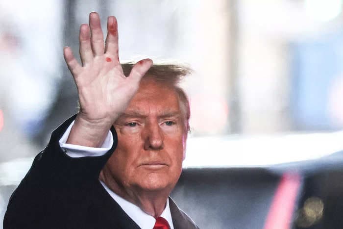 We asked a dermatologist about the mystery marks on Trump's hands. Here's what he said.