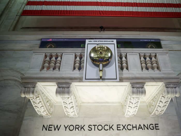 Stock market today: US futures remain buoyant after S&P hits record high