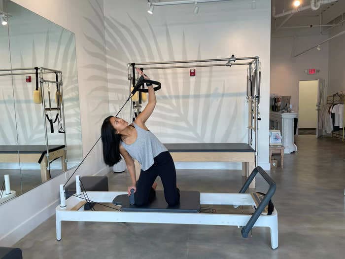 I've been taking reformer-Pilates classes for a year. I didn't lose weight but I did get rid of my knee pain.