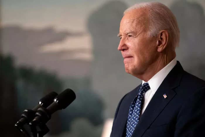 Democrats took a gamble on Biden despite his age. That could be coming back to bite them.