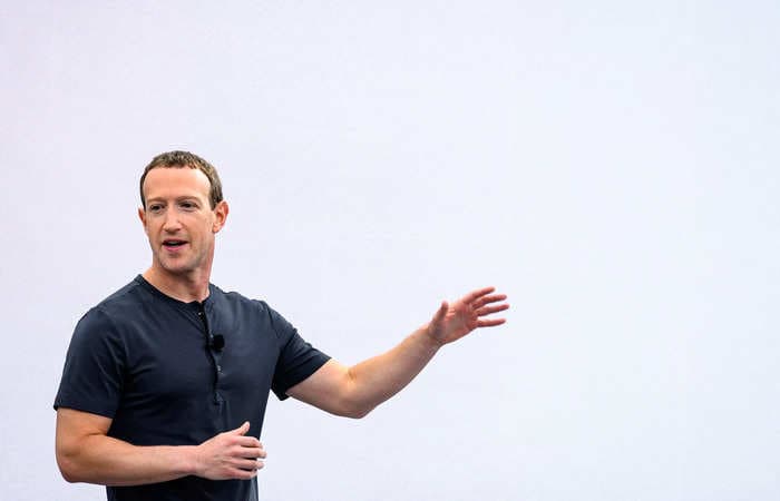 Mark Zuckerberg explains why so many tech companies are doing layoffs right now