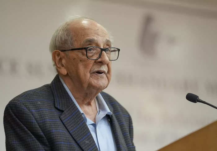 Legal doyen and veteran advocate Fali S Nariman passes away at 95