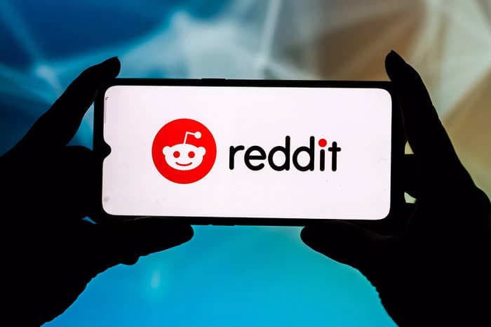 Reddit users made meme-stock prices go crazy &mdash; now they could do the same with Reddit's own stock IPO