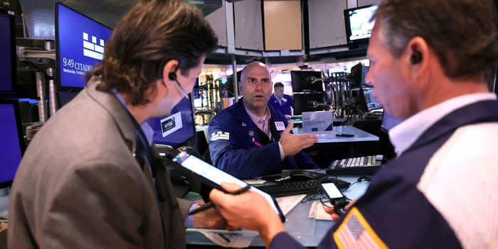 US stocks trade mixed as investors await fresh economic data and Fed commentary