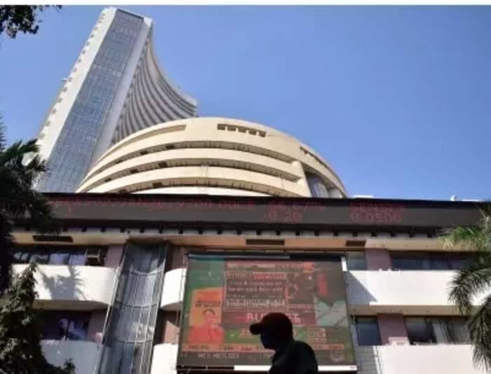 Markets record rally makes investors richer by ₹4.29 lakh crore