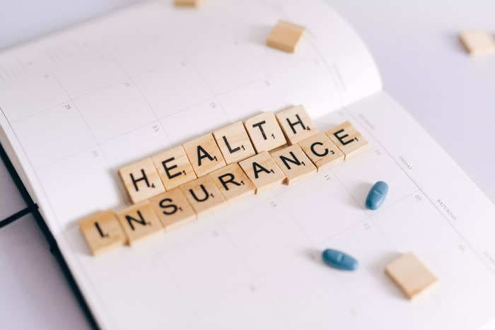 Waiting periods in health insurance policies: What the policyholder needs to know