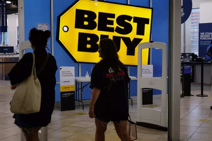 Best Buy just laid off a bunch of Geek Squad workers