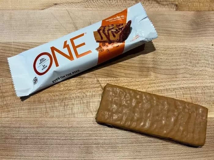 I tried 6 protein bars to find the best-tasting options at the grocery store, and there are only 2 I'd buy again 