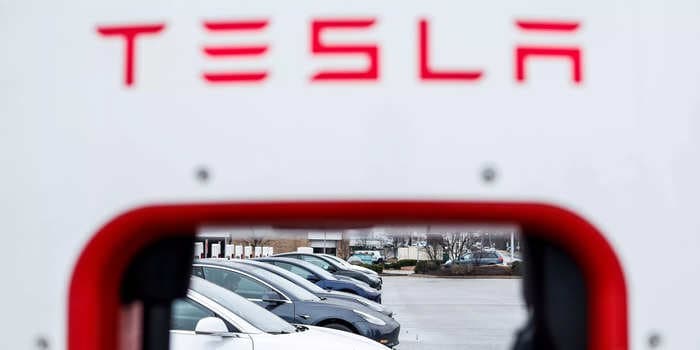 Stock market today: US stocks climb ahead of Tesla and mega-cap tech earnings