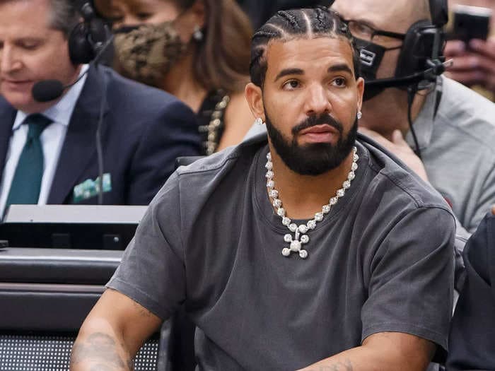 A security guard was shot outside Drake's mansion in Toronto