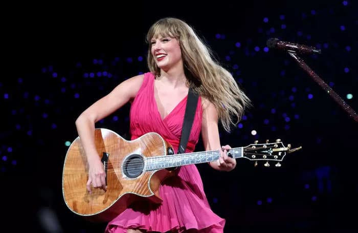 Planning to propose during Taylor Swift's Eras Tour? Think again, relationship experts say.