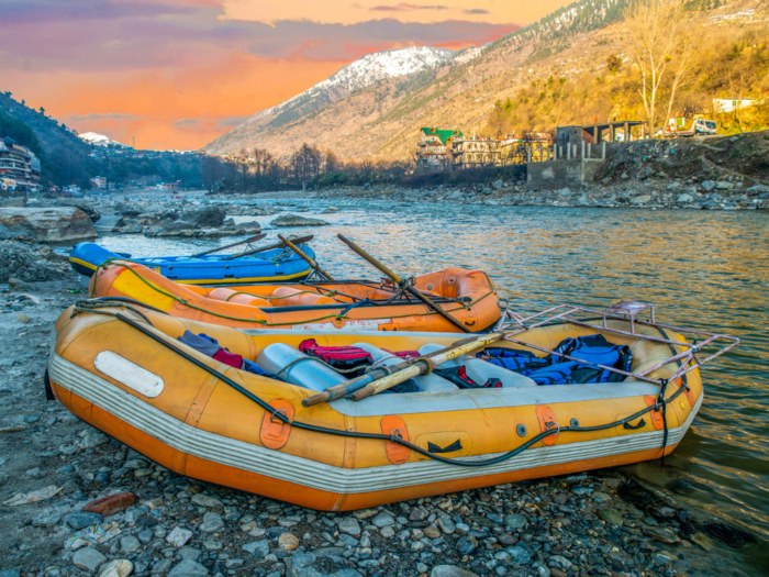 Top 10 destinations for river rafting in India in 2024