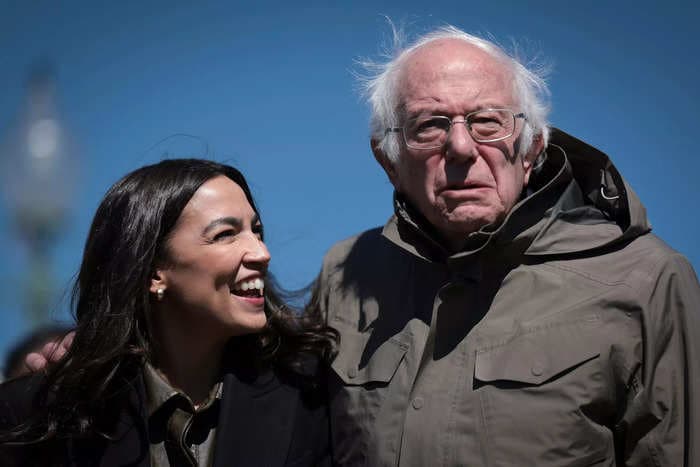 AOC says Bernie Sanders' 2016 presidential campaign 'broke my brain'