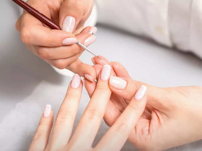 4 nail trends that are in and 4 that are out right now, according to nail artists