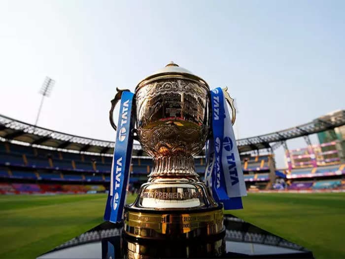 JioCinema IPL viewership spikes 53% in 2024, amassing 2,600 crore views!