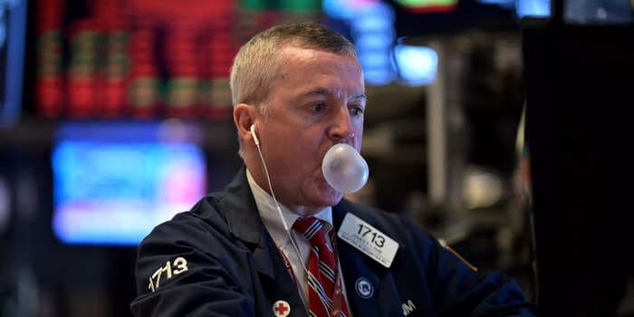 Stock market today: Indexes slide as investors assess weak economic data