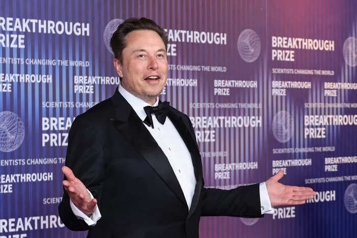 Elon Musk, who famously vowed to 'own no house,' reportedly considered buying a tiny home that can cost around $400,000  