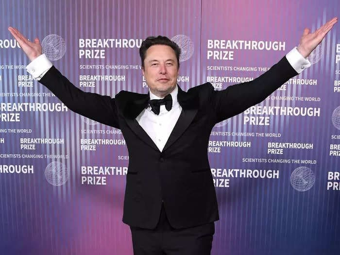 Elon Musk is pitching a daring idea to Tesla shareholders: A vote for Musk is a ticket to the 'Muskonomy'