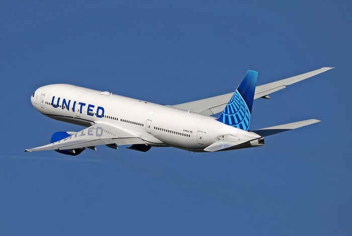 Oxygen masks were 'inadvertently' deployed, and an emergency announcement played on a United flight — even though everything was fine