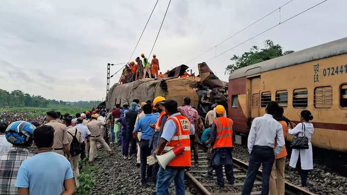 Pay only 45 paisa to get a Rs 10 lakh insurance for your train travel!