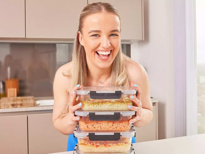 A woman who lost 44 pounds shares 3 of her favorite high-protein, lower-calorie recipes &mdash; from pizza to cheeseburger pie
