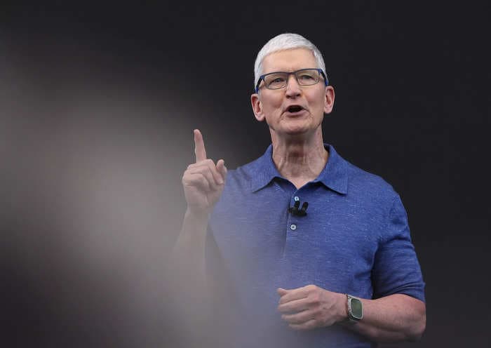 5 tips from Tim Cook on how to run a company and manage your team