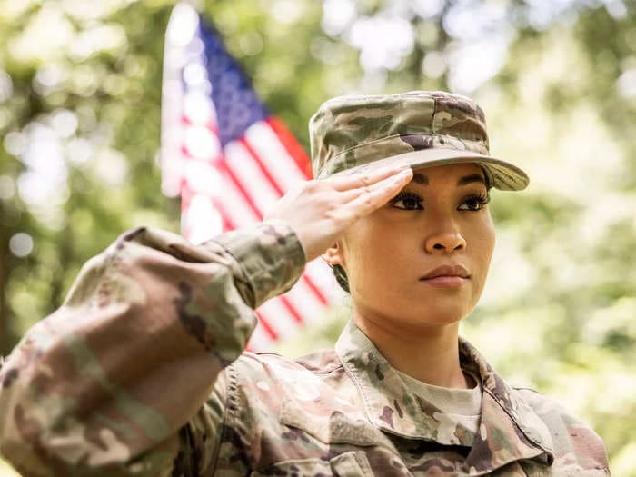 Congress weighs adding women to the US military draft