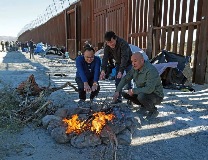 The thousands of Chinese migrants headed to the US-Mexico border just lost their key entry point to America