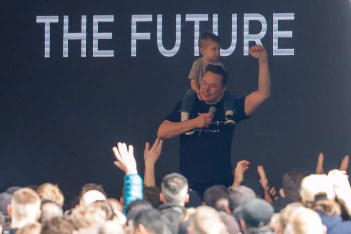 Elon Musk confirms 3rd child with his Neuralink executive Shivon Zilis       