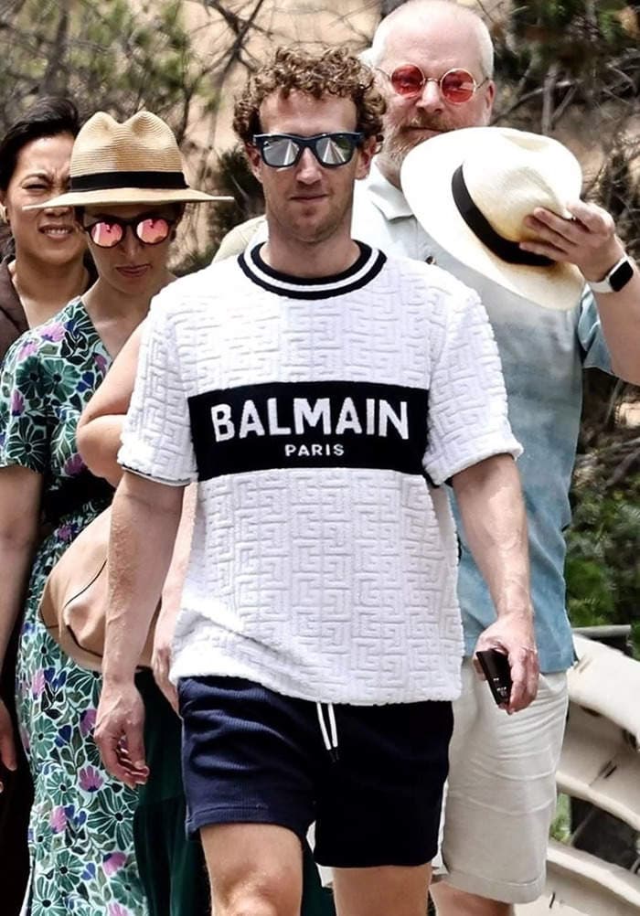 Mark Zuckerberg's summer vacation look includes a $1,150 hypebeast t-shirt