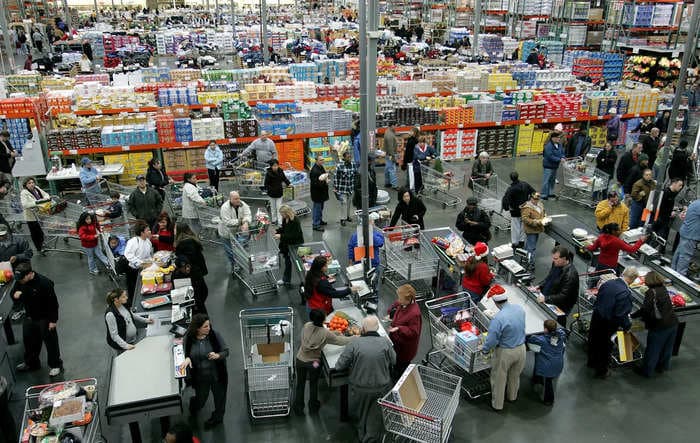 What's it like to work at Costco? A front-end manager shares what the job entails