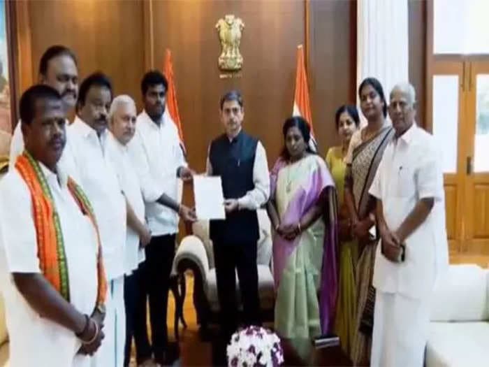 Kallakurichi hooch deaths: Tamil Nadu BJP delegation meets Governor Ravi