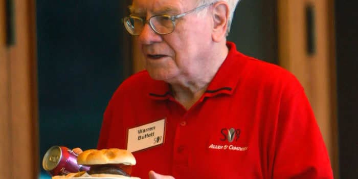 Warren Buffett once went to China with Bill Gates &mdash; and lived on burgers, fries, and Cherry Coke
