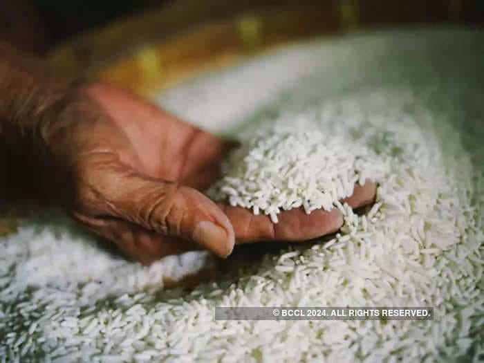 GoM takes decision on lifting export ban on certain varieties of non-basmati rice: Goyal