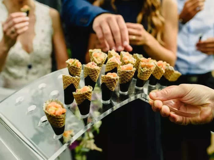 3 of the biggest wedding food trends you'll see everywhere this summer &mdash; and 2 that are on their way out