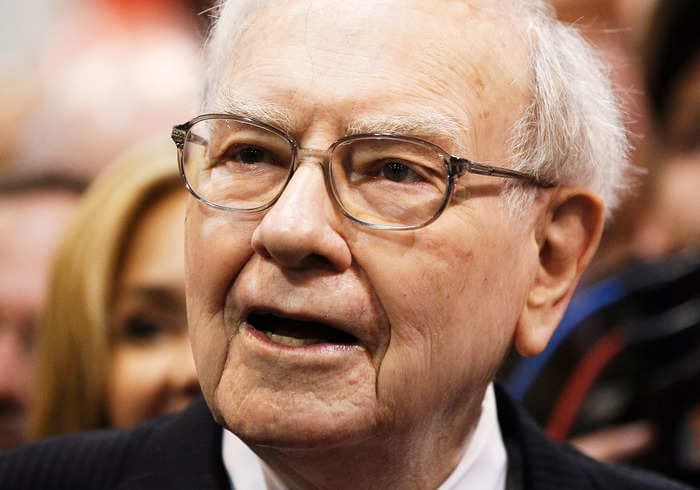 'The S&P 500 is incredibly dangerous': Why Warren Buffett's favorite valuation indicator is flashing a warning for stocks