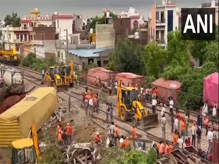 Restoration work to resume train movement underway after goods train derails near Uttar Pradesh's Amroha