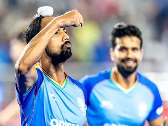 Walking on Ice, sleeping on grass: How Horn prepped Indian hockey team