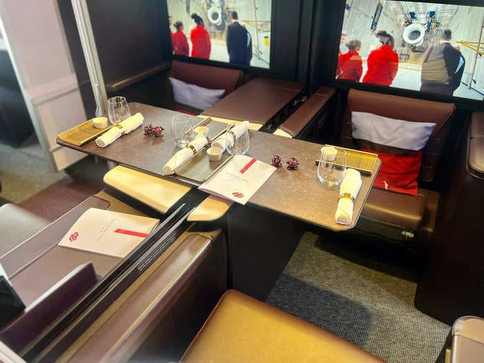 Virgin Atlantic turned its nicest business seats into a 'Retreat Suite' &mdash; see inside