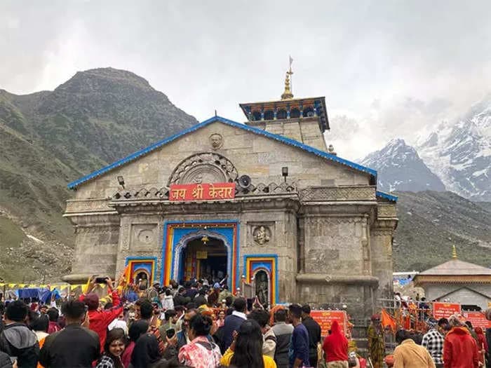 Uttarakhand: 10 people die due to the heavy rains in Kedarnath; Rescue teams  relocating people to safety