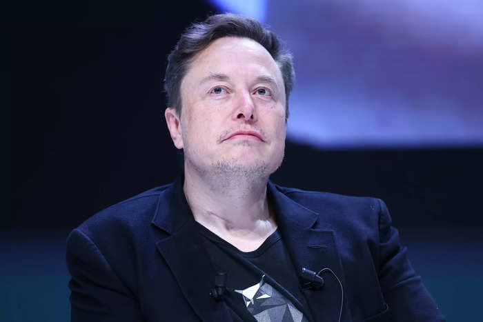 Elon Musk's Tesla pay package is once again questioned by the judge who initially tossed it