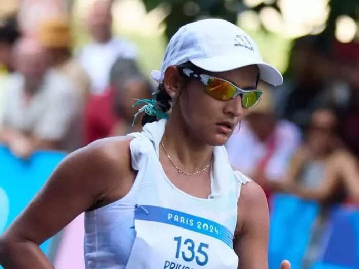 Why is the internet mad at an elite Indian Olympian for using the AC?