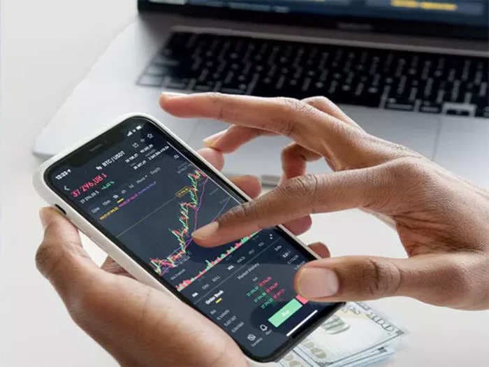 Noida woman invests in stock market via an app, loses over Rs 69 lakh as it turns out to be a scam