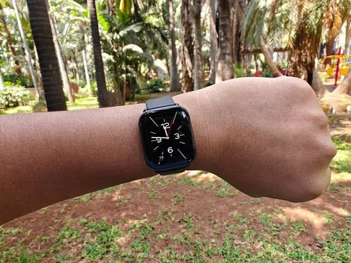 India’s wearables market decline for the first time as smartwatch shipments fall