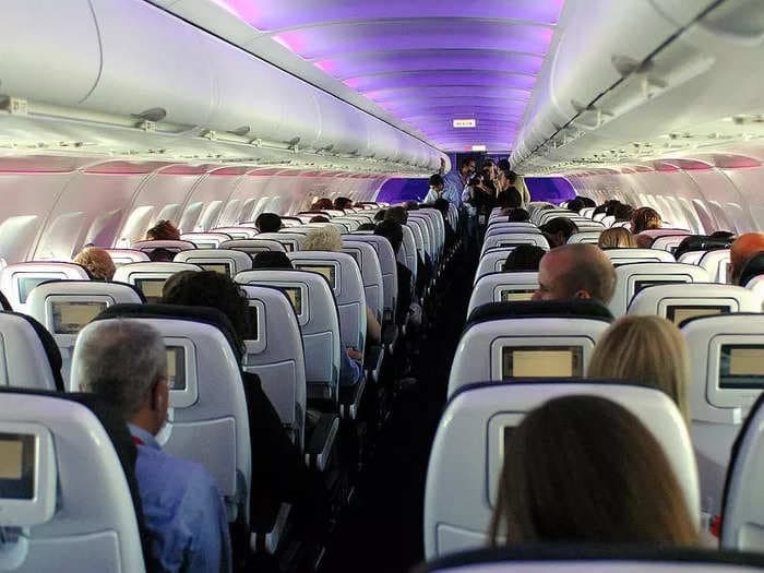 10 things you should never do on a flight, according to a former flight attendant