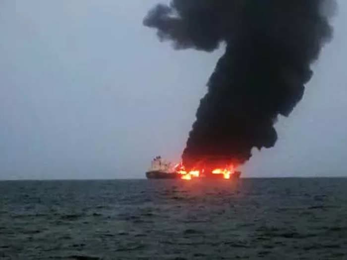 Photos show an oil tanker ablaze days after Houthi rebels attacked it with a  drone boat